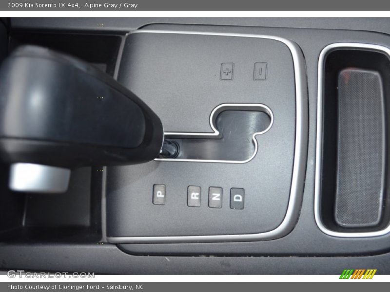 Alpine Gray / Gray 2009 Kia Sorento LX 4x4