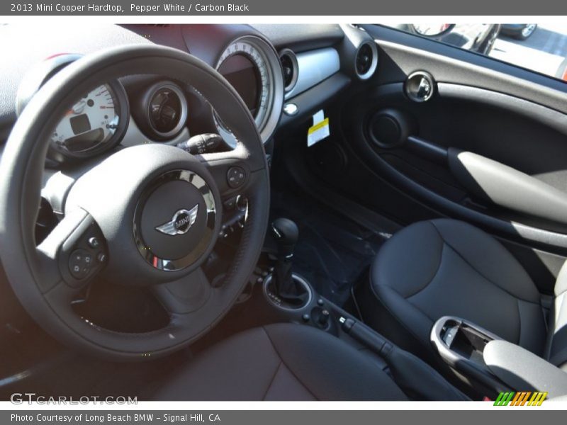 Pepper White / Carbon Black 2013 Mini Cooper Hardtop
