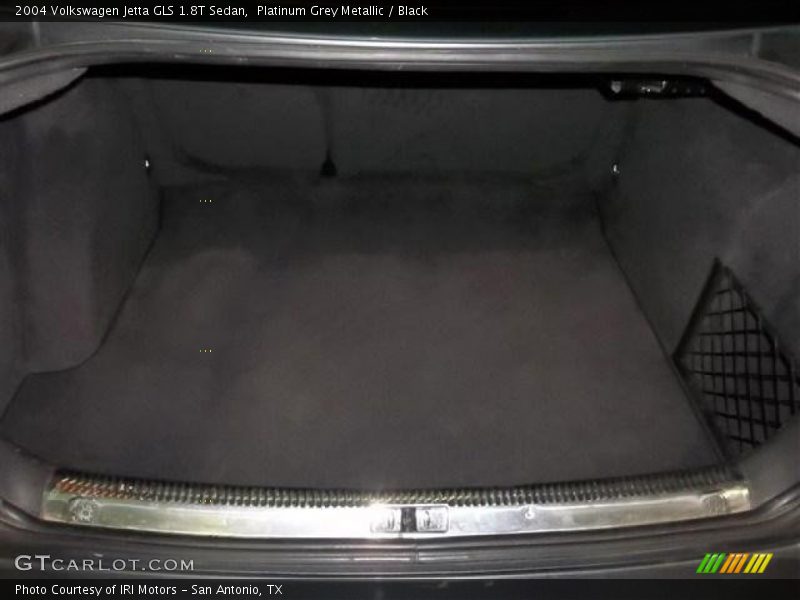 Platinum Grey Metallic / Black 2004 Volkswagen Jetta GLS 1.8T Sedan