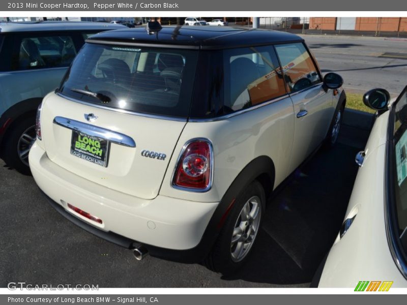 Pepper White / Carbon Black 2013 Mini Cooper Hardtop