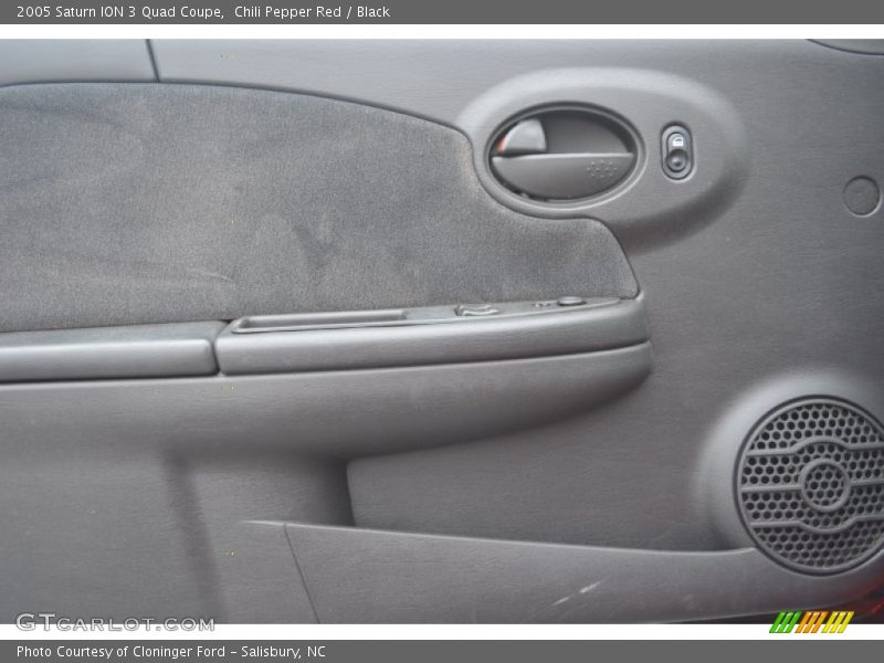 Chili Pepper Red / Black 2005 Saturn ION 3 Quad Coupe