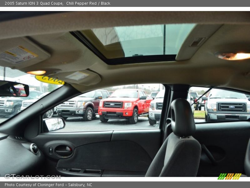 Chili Pepper Red / Black 2005 Saturn ION 3 Quad Coupe