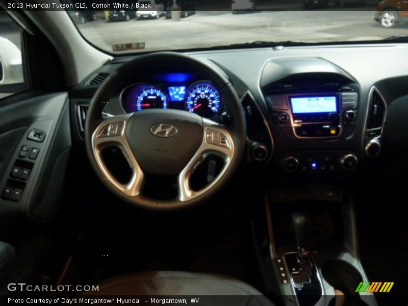 Cotton White / Black 2013 Hyundai Tucson GLS