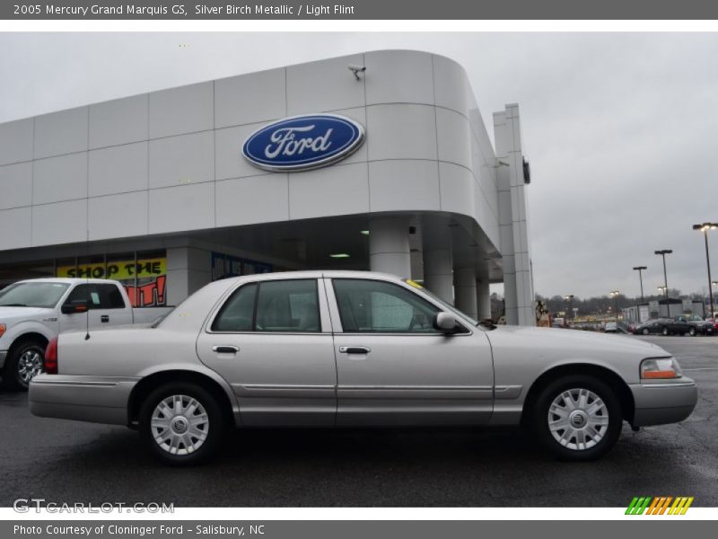  2005 Grand Marquis GS Silver Birch Metallic