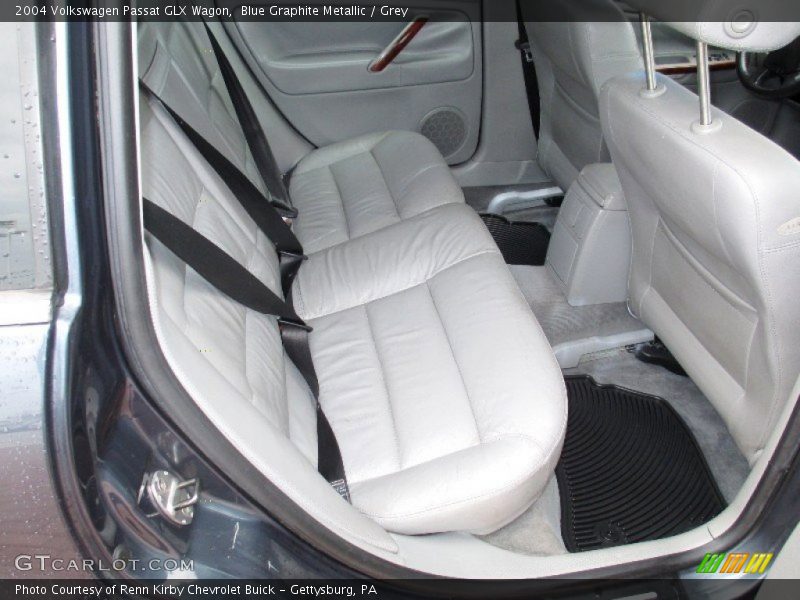 Rear Seat of 2004 Passat GLX Wagon