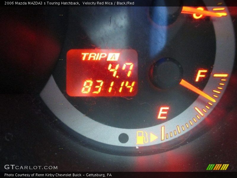 Velocity Red Mica / Black/Red 2006 Mazda MAZDA3 s Touring Hatchback