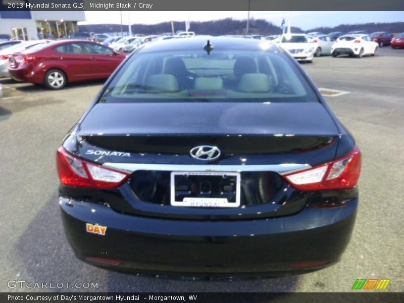 Midnight Black / Gray 2013 Hyundai Sonata GLS