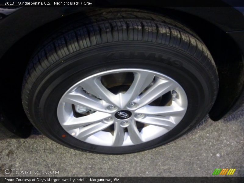 Midnight Black / Gray 2013 Hyundai Sonata GLS
