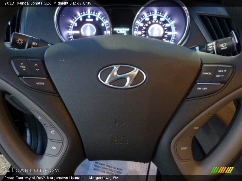 Midnight Black / Gray 2013 Hyundai Sonata GLS