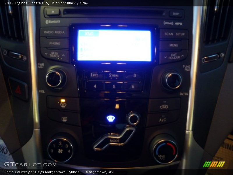Midnight Black / Gray 2013 Hyundai Sonata GLS