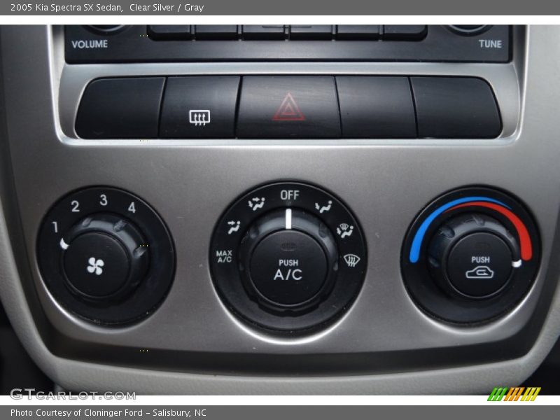 Clear Silver / Gray 2005 Kia Spectra SX Sedan