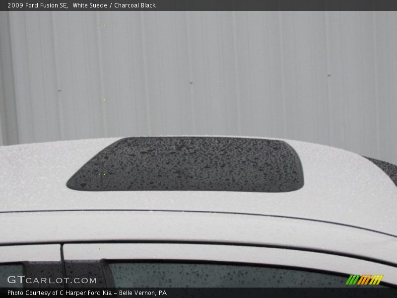 White Suede / Charcoal Black 2009 Ford Fusion SE