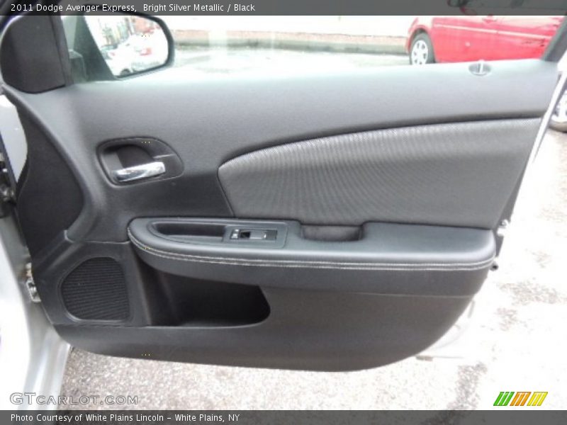 Bright Silver Metallic / Black 2011 Dodge Avenger Express