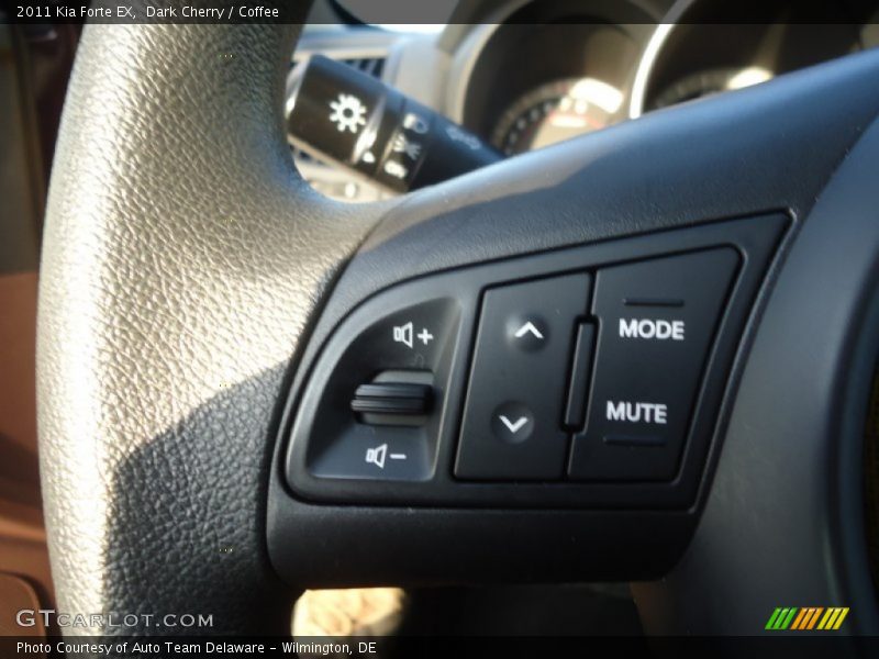 Controls of 2011 Forte EX