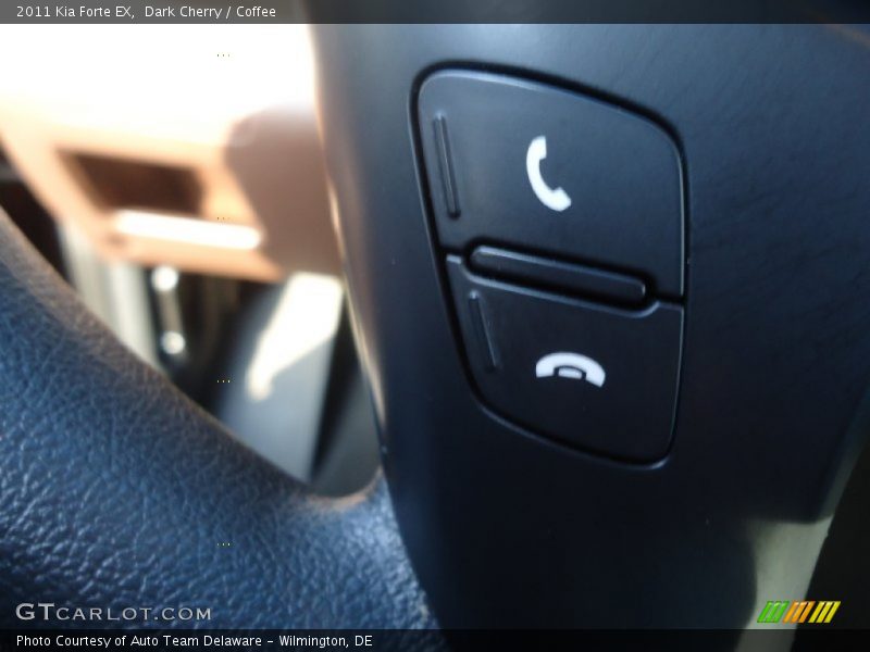 Controls of 2011 Forte EX