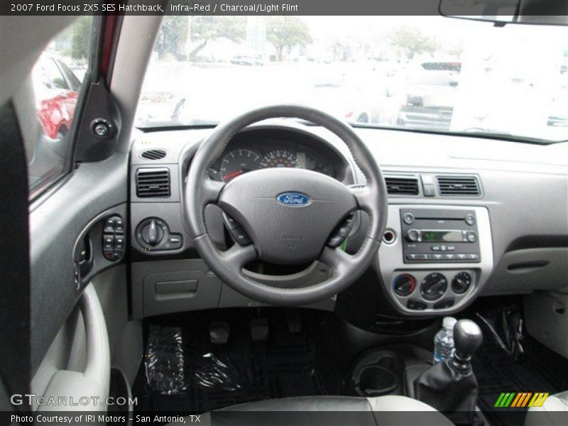 Infra-Red / Charcoal/Light Flint 2007 Ford Focus ZX5 SES Hatchback