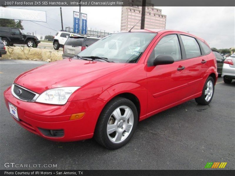 Infra-Red / Charcoal/Light Flint 2007 Ford Focus ZX5 SES Hatchback