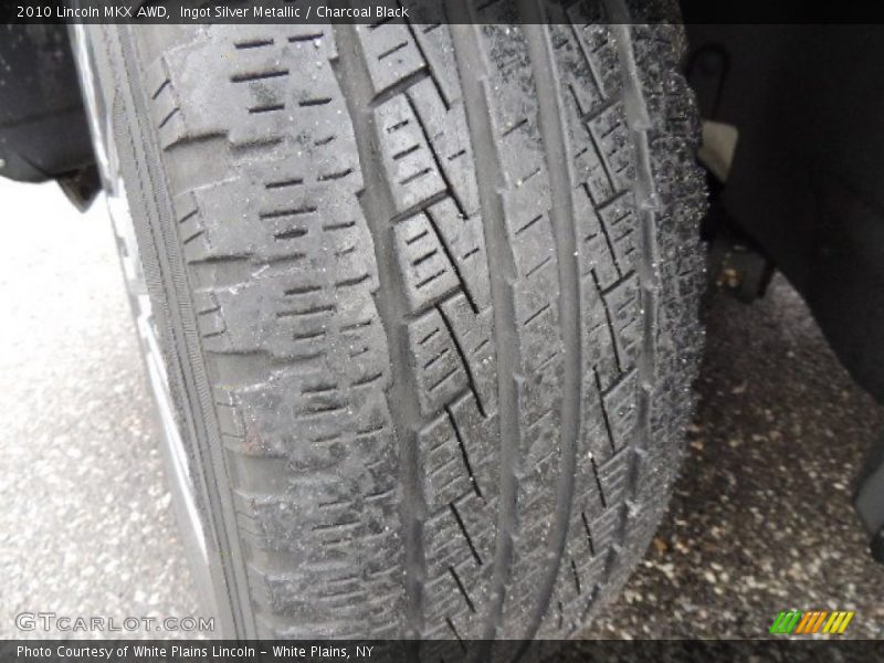 Ingot Silver Metallic / Charcoal Black 2010 Lincoln MKX AWD