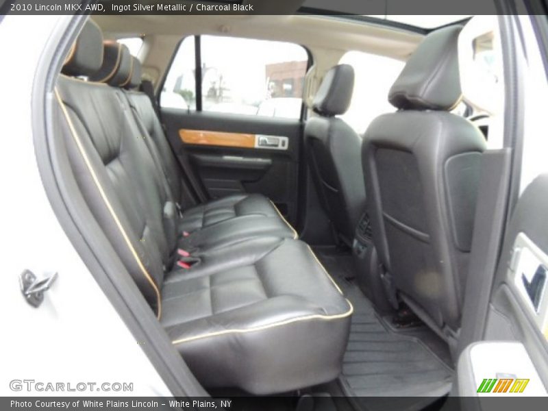 Rear Seat of 2010 MKX AWD