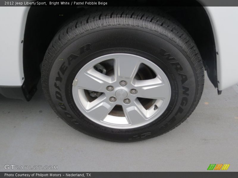 Bright White / Pastel Pebble Beige 2012 Jeep Liberty Sport
