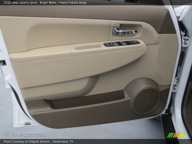 Bright White / Pastel Pebble Beige 2012 Jeep Liberty Sport