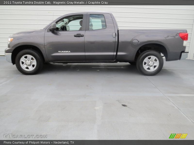Magnetic Gray Metallic / Graphite Gray 2011 Toyota Tundra Double Cab