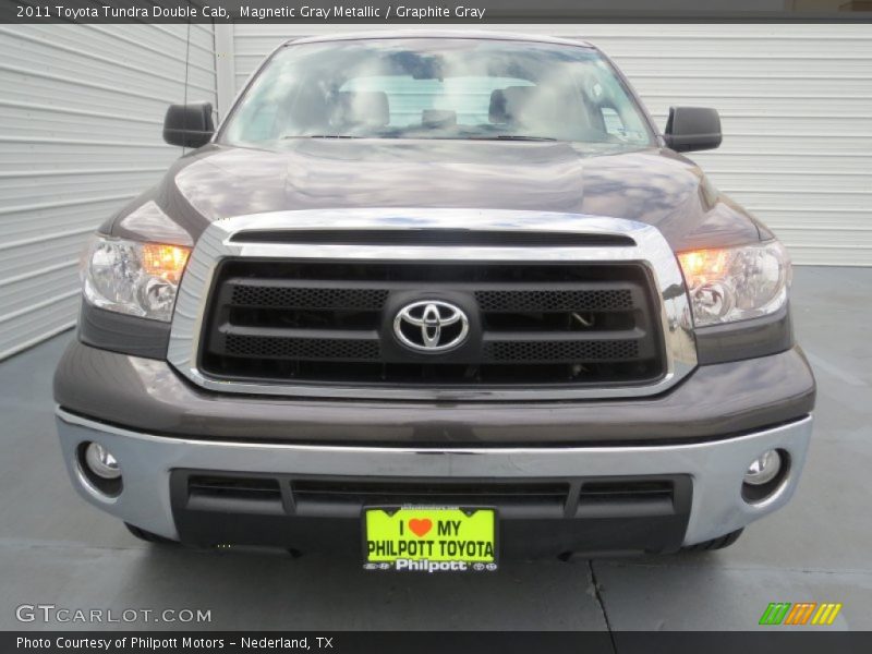 Magnetic Gray Metallic / Graphite Gray 2011 Toyota Tundra Double Cab