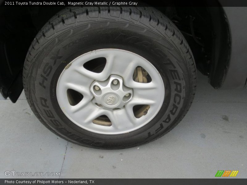 Magnetic Gray Metallic / Graphite Gray 2011 Toyota Tundra Double Cab