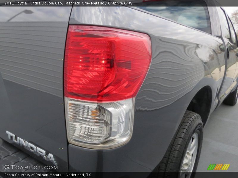Magnetic Gray Metallic / Graphite Gray 2011 Toyota Tundra Double Cab