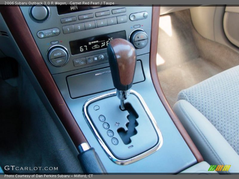  2006 Outback 3.0 R Wagon 5 Speed Automatic Shifter