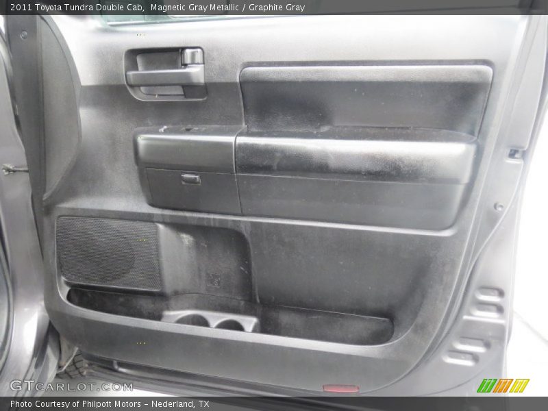 Magnetic Gray Metallic / Graphite Gray 2011 Toyota Tundra Double Cab