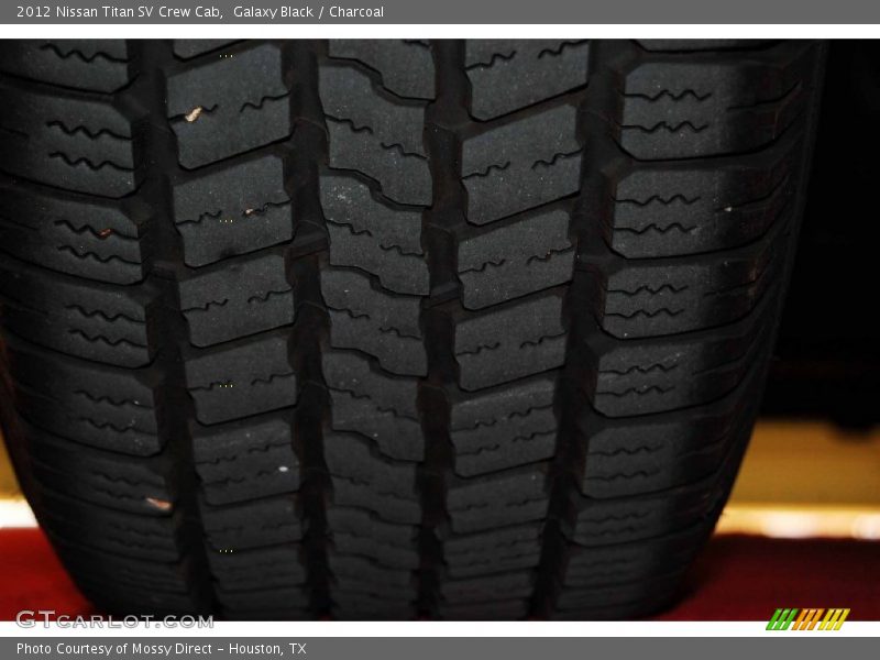 Galaxy Black / Charcoal 2012 Nissan Titan SV Crew Cab