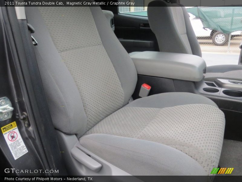 Magnetic Gray Metallic / Graphite Gray 2011 Toyota Tundra Double Cab