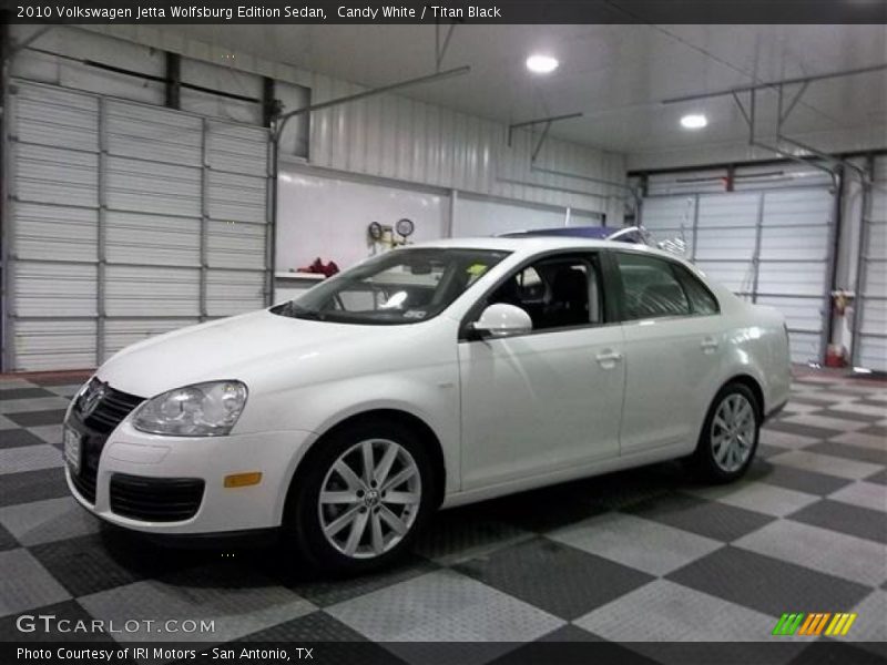 Candy White / Titan Black 2010 Volkswagen Jetta Wolfsburg Edition Sedan