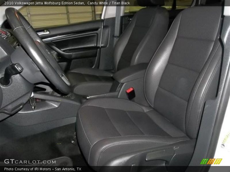 Candy White / Titan Black 2010 Volkswagen Jetta Wolfsburg Edition Sedan