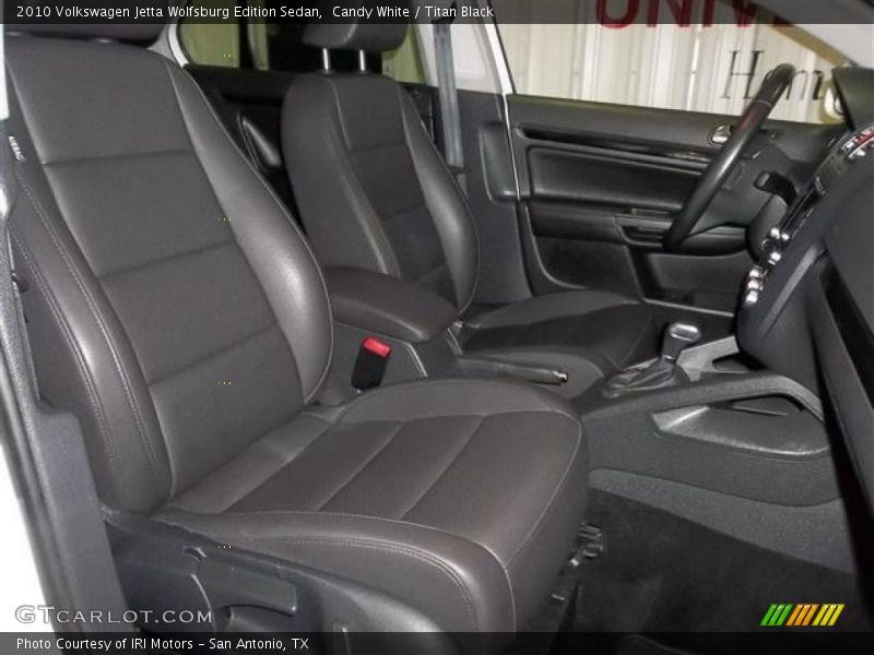 Candy White / Titan Black 2010 Volkswagen Jetta Wolfsburg Edition Sedan