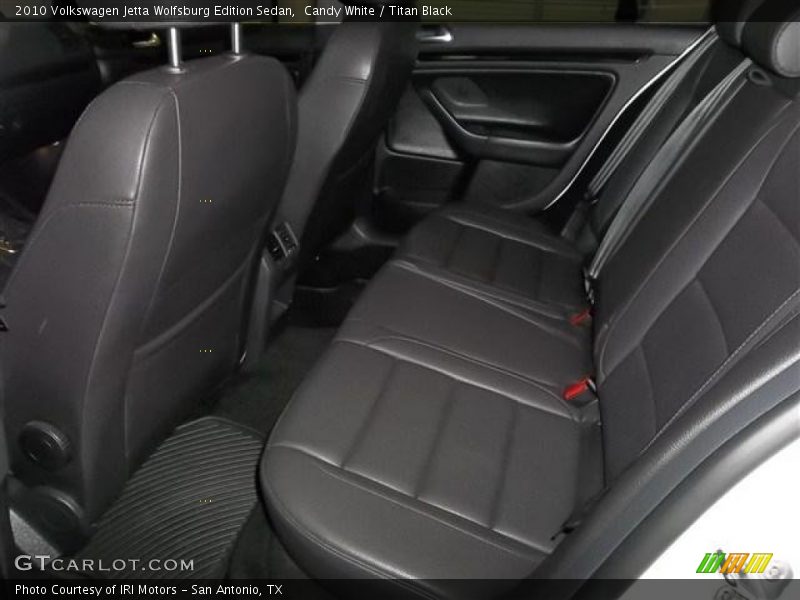 Candy White / Titan Black 2010 Volkswagen Jetta Wolfsburg Edition Sedan