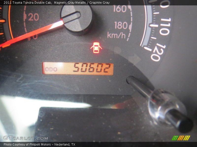 Magnetic Gray Metallic / Graphite Gray 2011 Toyota Tundra Double Cab