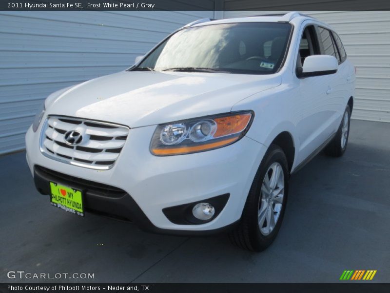 Frost White Pearl / Gray 2011 Hyundai Santa Fe SE