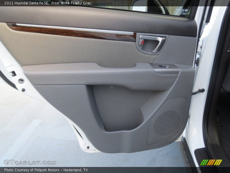Frost White Pearl / Gray 2011 Hyundai Santa Fe SE