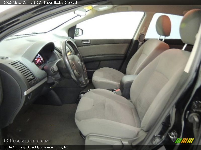 Super Black / Charcoal 2012 Nissan Sentra 2.0 S