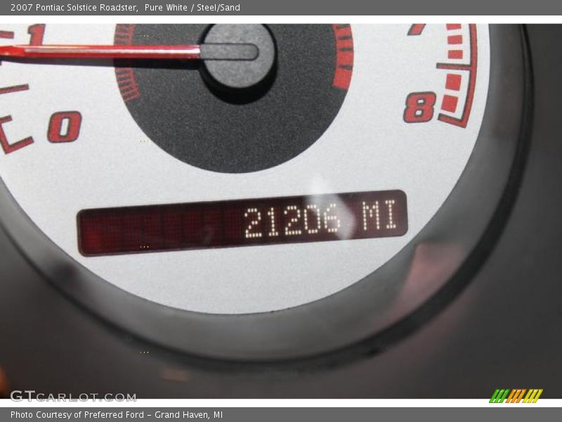 Pure White / Steel/Sand 2007 Pontiac Solstice Roadster