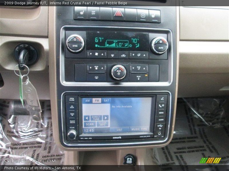 Inferno Red Crystal Pearl / Pastel Pebble Beige 2009 Dodge Journey R/T