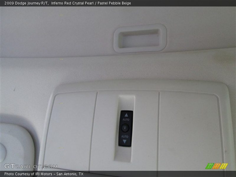 Inferno Red Crystal Pearl / Pastel Pebble Beige 2009 Dodge Journey R/T