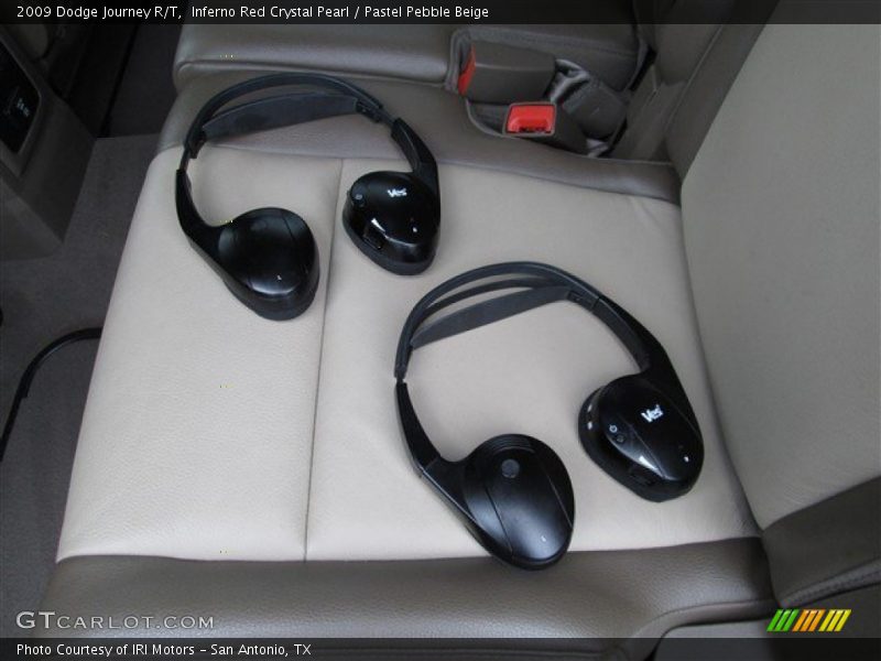 Inferno Red Crystal Pearl / Pastel Pebble Beige 2009 Dodge Journey R/T