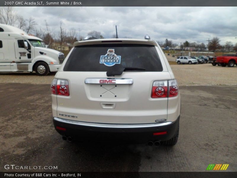 Summit White / Brick 2007 GMC Acadia SLT