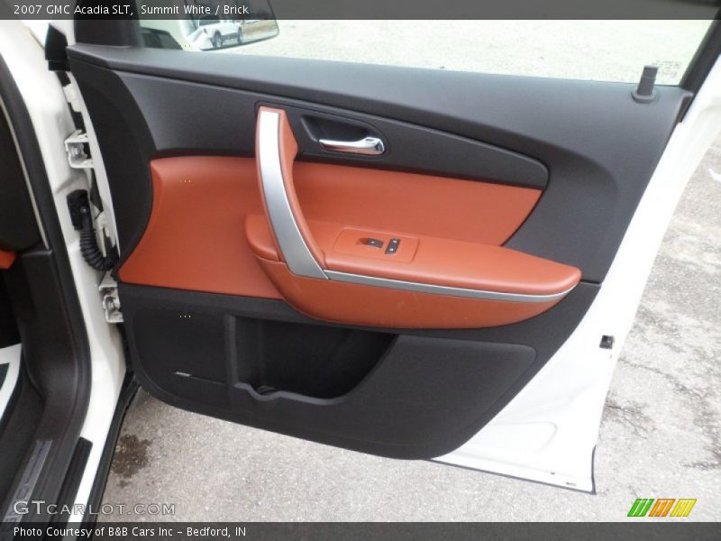 Summit White / Brick 2007 GMC Acadia SLT