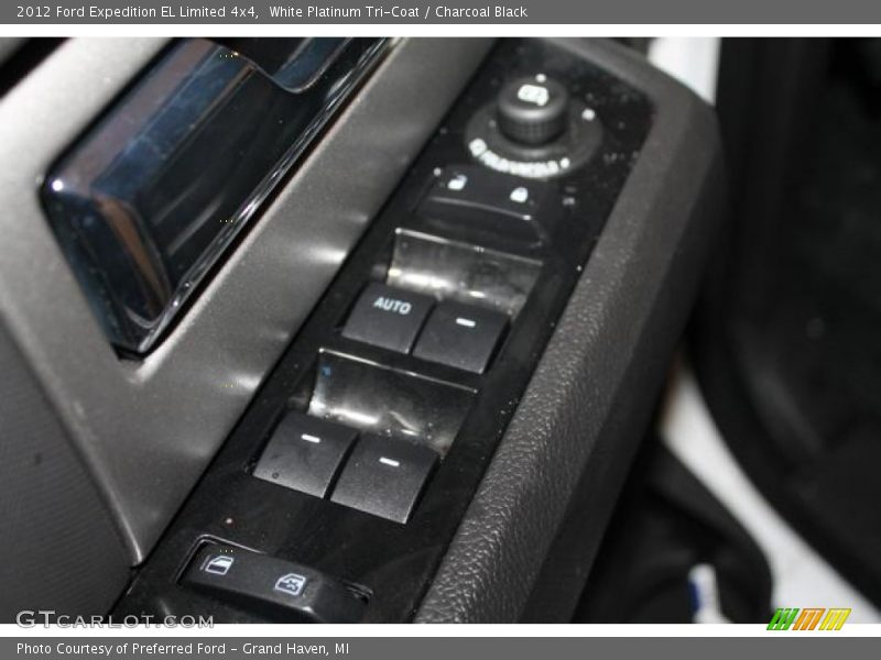 White Platinum Tri-Coat / Charcoal Black 2012 Ford Expedition EL Limited 4x4