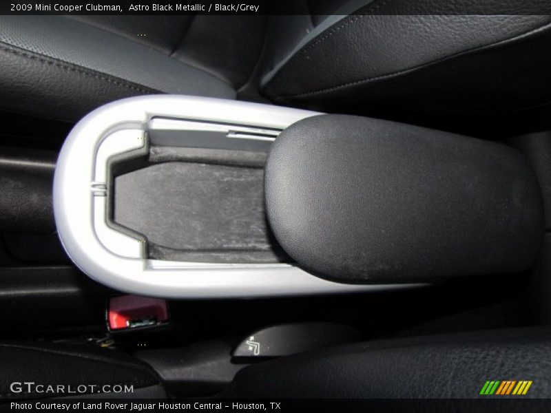 Astro Black Metallic / Black/Grey 2009 Mini Cooper Clubman