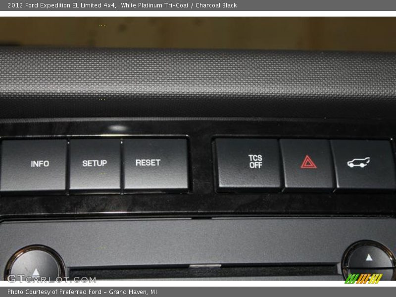 Controls of 2012 Expedition EL Limited 4x4